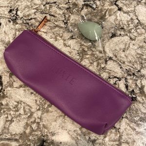 Luxie Brush case and blender